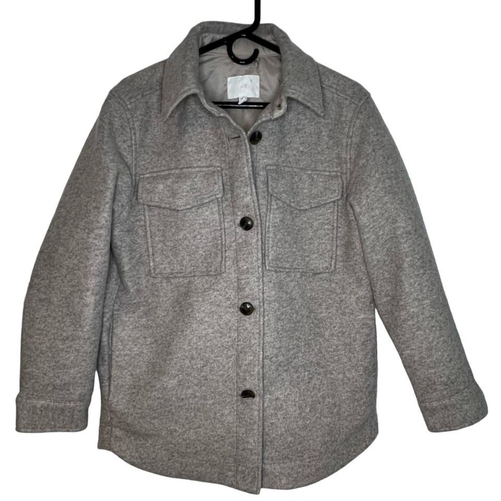 H&M‎ Ladies Oversized Shacket cream Size S